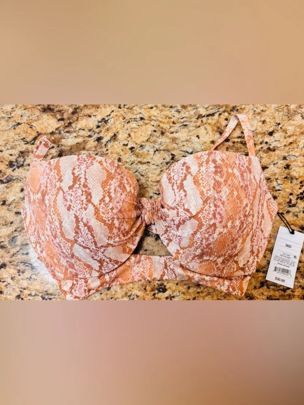 NEW Size:36D Shade and & Shore Gold/pink Snakeskin Swimsuit Bikini Top Padded - Picture 1 of 3